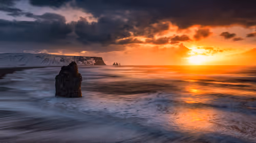 Item #33905874090819082513688943538230910820806372635716531311002980239924959117313 Media