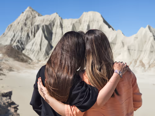 Item #15854051345547538940358171864260483403009845531481112667415573949319603027969 Media