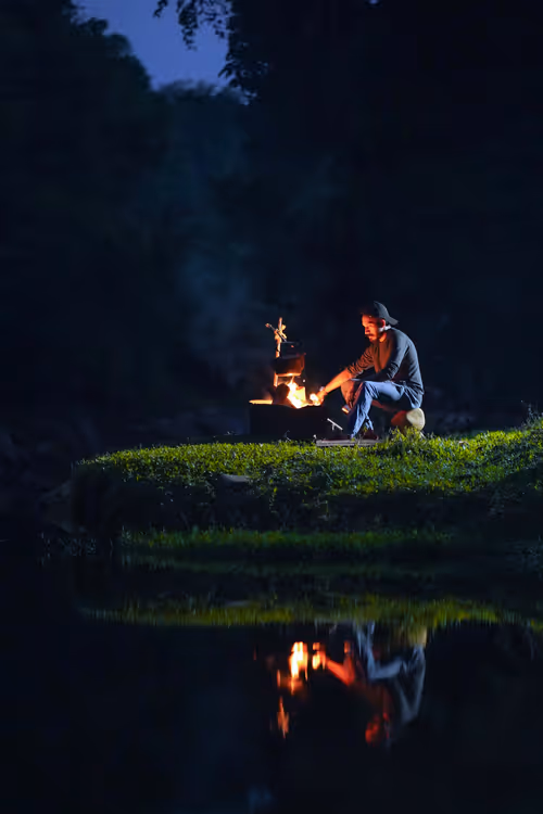 Item #20283645042376571429938023364065830246154818296653934960946510007753070608385 Media