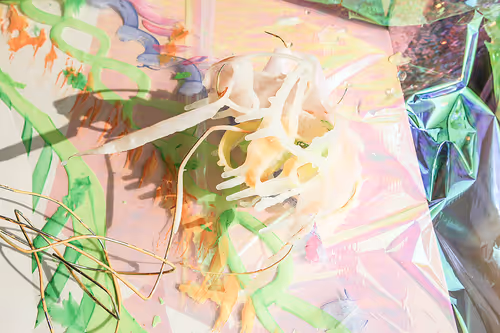 Item #56287295829887504958862107058149038286908875218999637654997635474251050909697 Media