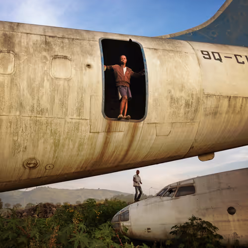 Item #5606426941725502535038272761259107725542531596447892324367451189218667134977 Media