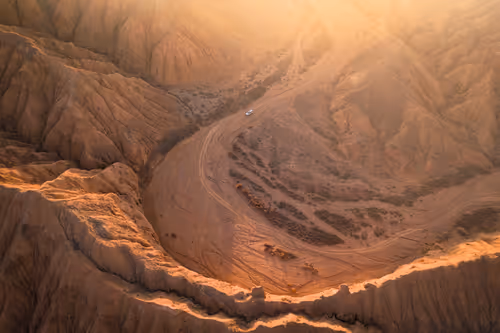 Item #55403408665547609189092792610750107765895786822855229620827418952557901381633 Media