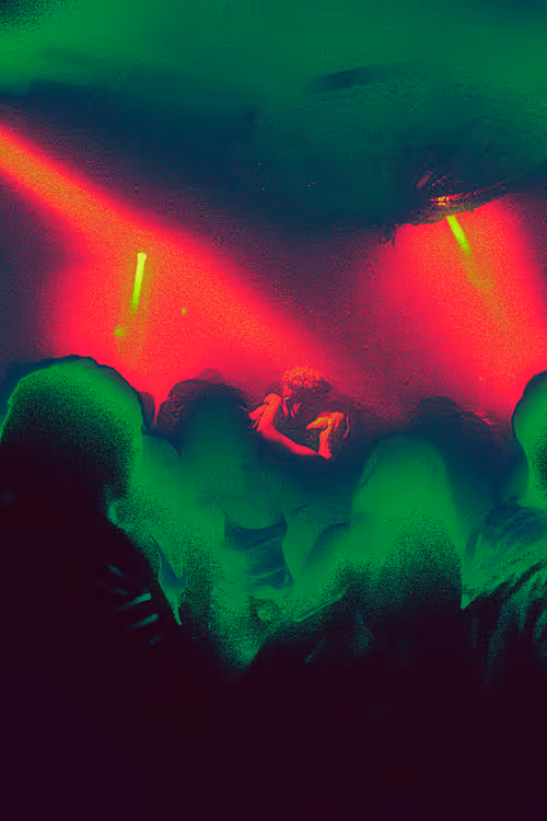 Item #66441873994140045921999615283650104973925355742064477402839904781917956866049 Media