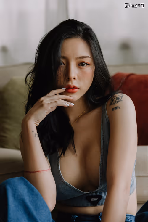 Item #115129532728274428207012742807904127768738728333221063717862283065479070220289 Media