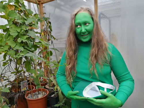 Item #87848933421201936730913511109796940139970228758235385019634243320249589956609 Media