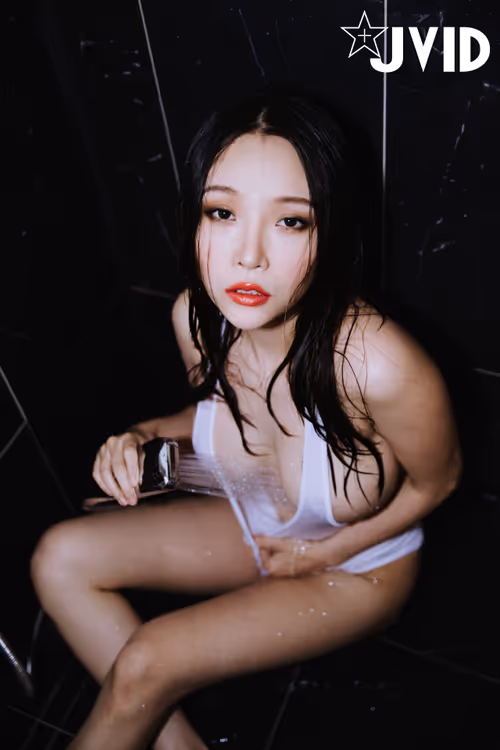 Item #41320434166840349662810639110541432630744497266566724659922594362546567774209 Media