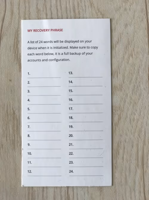 Item #33862000996240541170060959484776258659393339860307772225143591099495908114433 Media