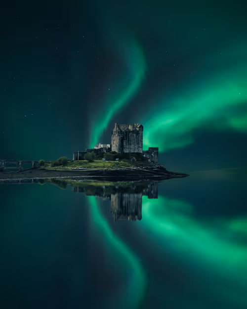 Item #81572442213939252959191260910435432833939058605196789415419147553502887149569 Media