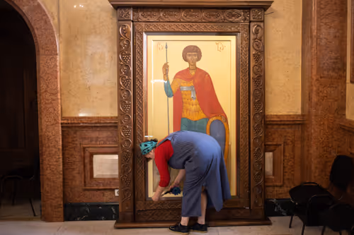 Item #8293050977498067439738640211663030445621008093446820664285481071281319182337 Media