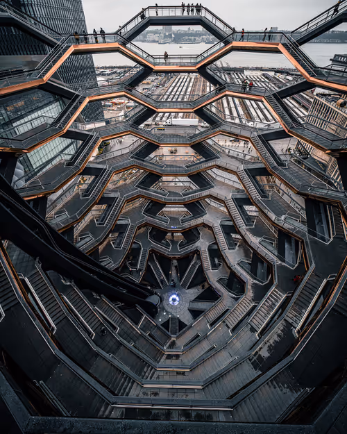 Item #105819432039991356871539175875107958299838603691717626560117154025822012571649 Media