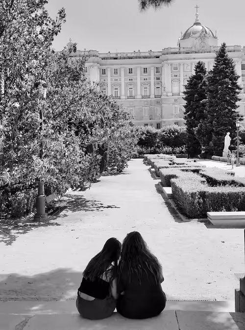 Item #40449787652065743018640773044495240111019622512701765753694832592634488291329 Media