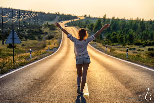 Item #65345487953311582179904319908136273825398030986349115812322284600730255884289 Media