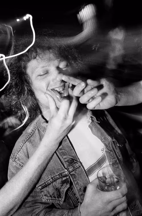 Item #24460042610638516058947371250238633898033226268786963695065259063833740181505 Media