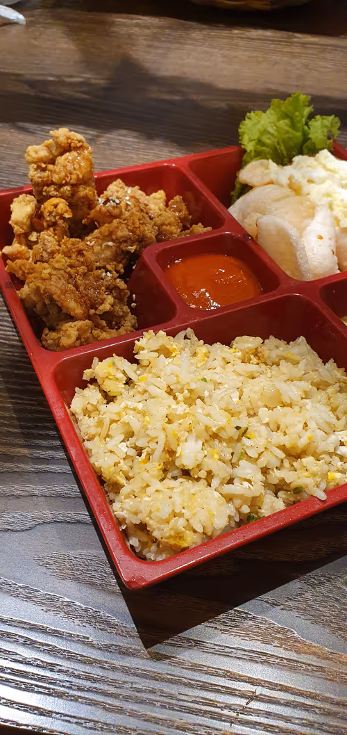 Item #45587486599812322055071502889889837694324180513747183771448819546711203512321 Media