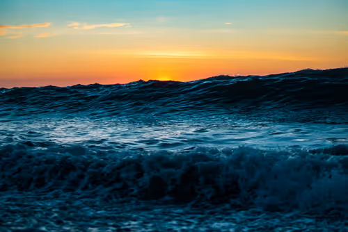 Item #31148491636585346537962268963820775448082611887353853734618727346262631251969 Media