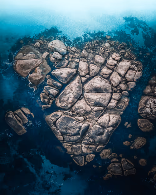 Item #83054766924673444604816267722836446190314772138657067753201581533206170042369 Media