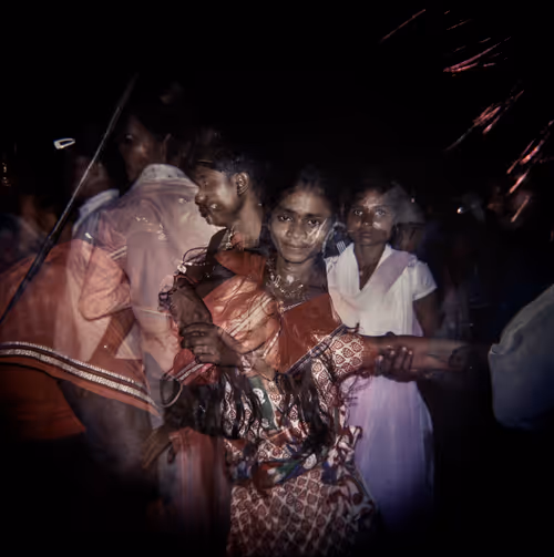 Item #80141737210111839928667523403933295145384279437019335330195524779678688608257 Media