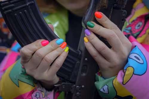 Item #103413011032799986058236408244226862098727006440833784864215853311290867974154 Media