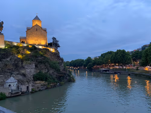 Item #68021680421370609917971695803708180506045537231368972803899735127406883635201 Media