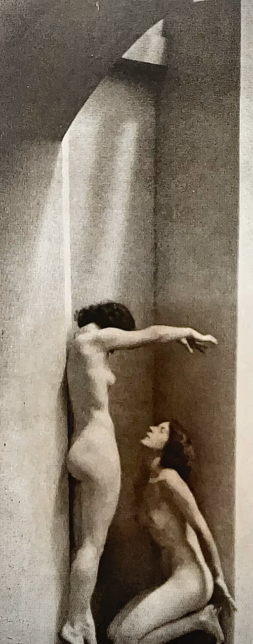 Item #61506933017025077700530557016983025704437525597845185547692606852045928923137 Media