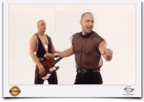 Item #74776155388333974949491921292848699952313642382733804102364704331574632513537 Media