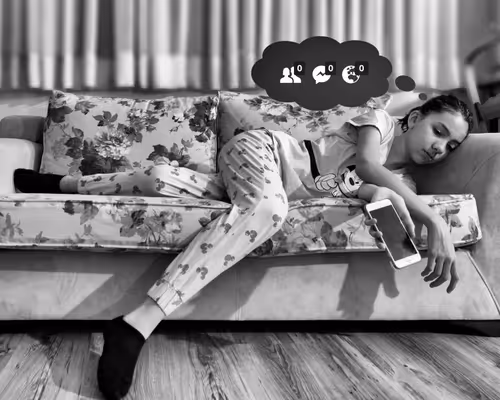 Item #77761289666355634549061947601367073139661956540626141882795485166404215242753 Media