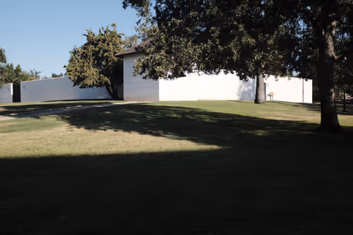 Item #63469761567061717341732170854689072472341875368113613158341509162341532434433 Media