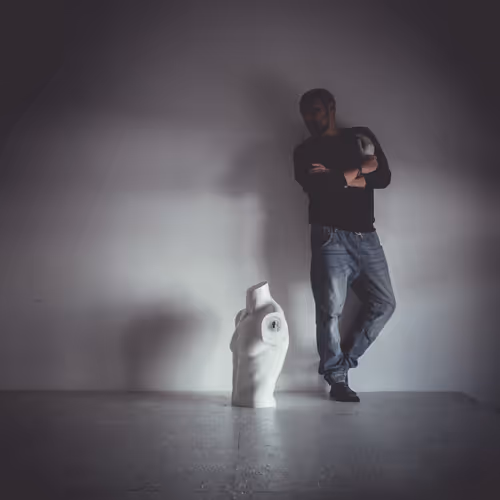 Item #109931125644720774743925664871075202306165972680174386762390863607155539312641 Media