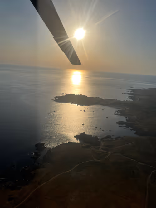 Item #54196051362843104398711237730355600344400507193061210800263978125809187553281 Media