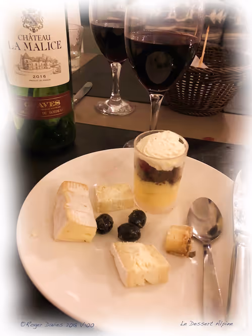 Item #25766228410116791685339336380012731519026805930459738932816938966640798728292 Media