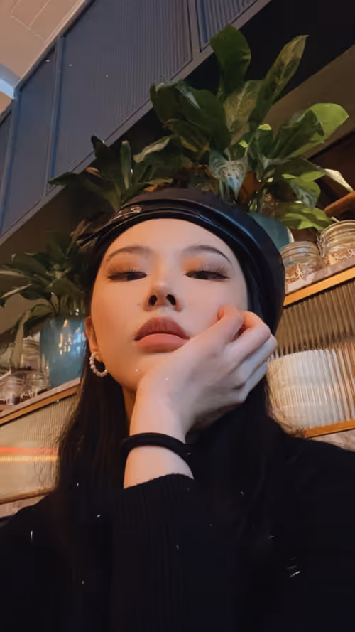 Item #65668681899413298378115876923691462811453117205694981467490991475257379913729 Media