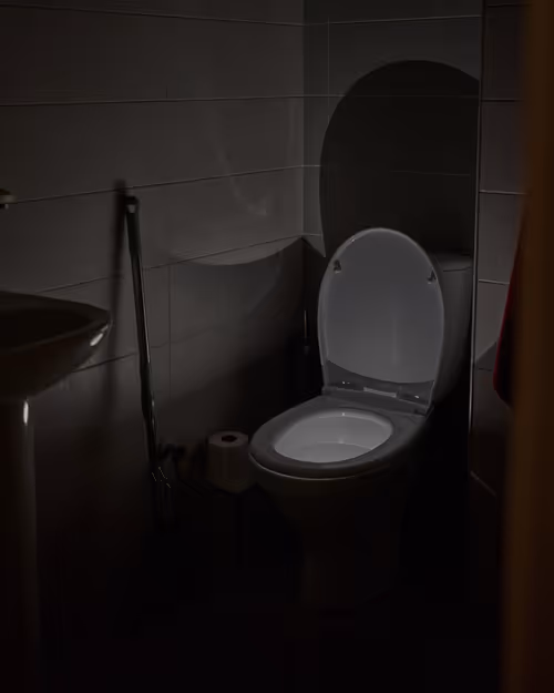 Item #57361419379542393174205584506151689654223604051561977823255905664837118590986 Media