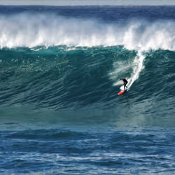 Big wave at Wedding Cake Island, Sydney