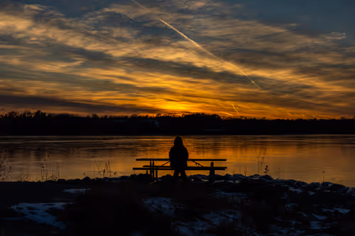 Item #19684374529110288056520570276703370007863893692966726326193838136085603942401 Media