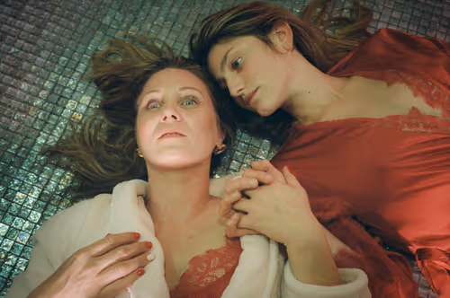 Item #107431263592480299811499235302818049319062692943160370239942642508852874969089 Media