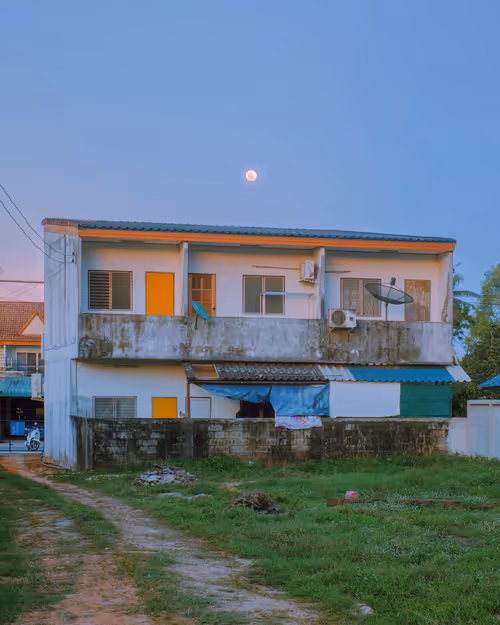 Item #105025572156970423279806083631740089086586526732791604564462751985713696210945 Media