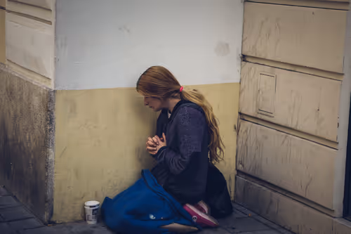 Item #89029957973738202399739029160274954864092324561511741358663747125709331496961 Media