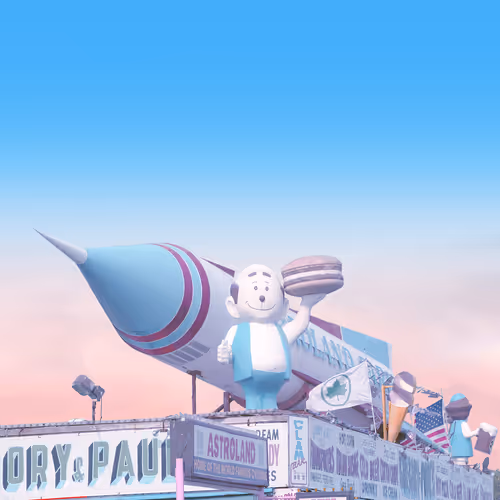 Item #61145918701479575028603571772776356043100956992125002878977818796774790266881 Media