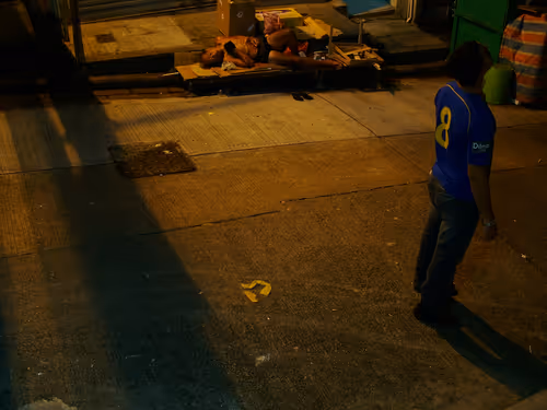 Item #90073714004006768940512146995321441208821818491664654500513793354740797538305 Media