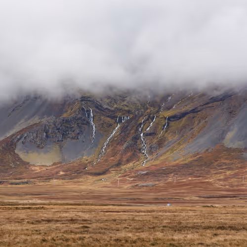 20586612829810608382019201480286975967609868027363470310570085484359327940609