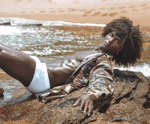 Item #84237398063792906420609075783768427285365489021180141438866458772750546763777 Media