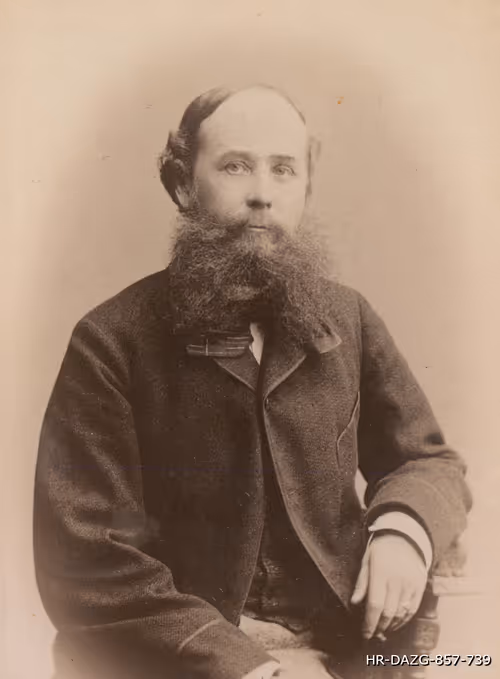 Item #58115754737178457571273725405044055913366631526444276150572858222134995976202 Media