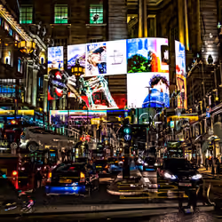 Regent Street meets Piccadilly Circus London