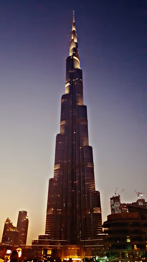 Item #36493737121001290553646029287876560709327138895399003599837284835778195619841 Media