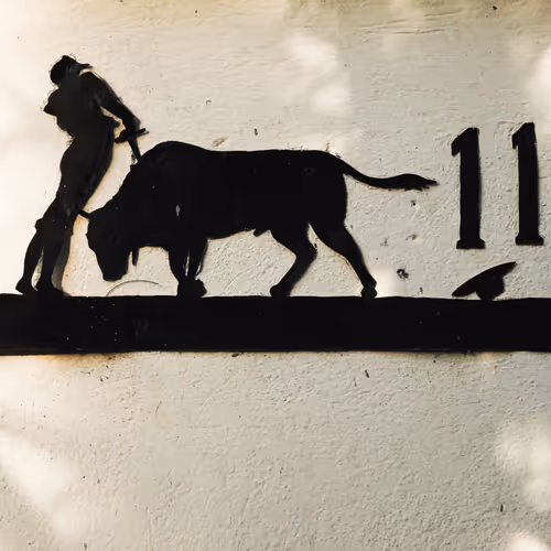 Item #45551263842555471167793822515855195619690665674458003453445397812638333796353 Media