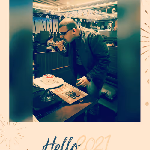 Item #63389622150095133752134319112530935475982121592392805664527527654687242190849 Media