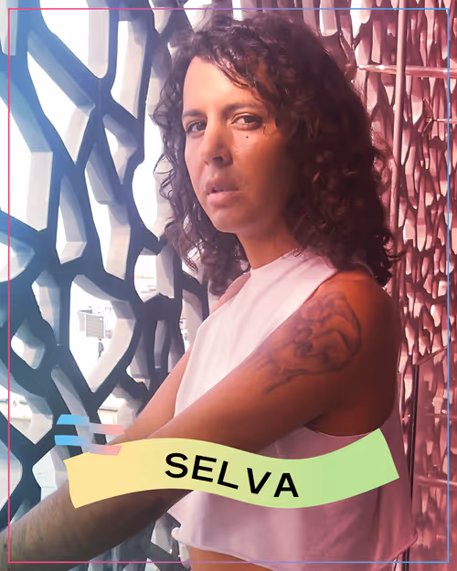 Item #28844199684795346791817343518344291132101861736115662699230331675431432880129 Media