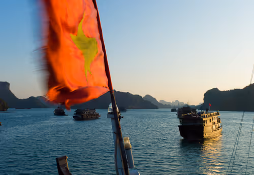 Item #86548725640412939474759328435458413273606034301935223516816389288628213252097 Media