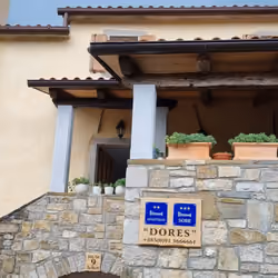 The smallest town in the world: Hum, Croatia #9
