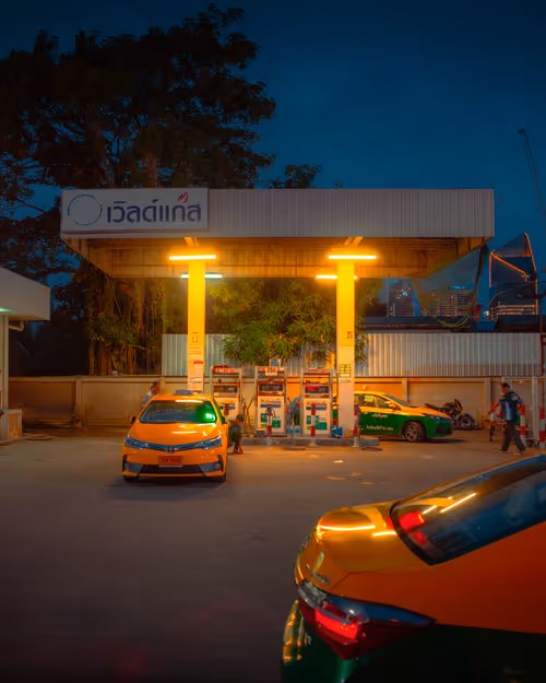 Item #105025572156970423279806083631740089086586526732791604564462751968121510166529 Media